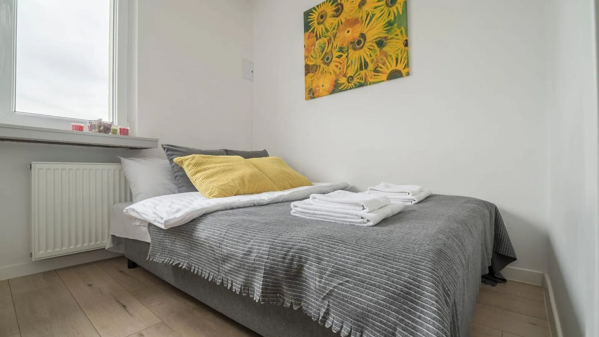 Legnicka Apartment Close To The City Center Of Wroclaw By Rent Like Home